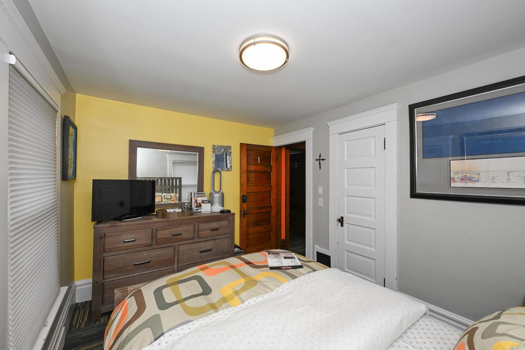 Berrodin Bed & Breakfast Akron Esterno foto